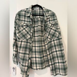 Arizona Jean Company Green and White Plaid Men's Shirt